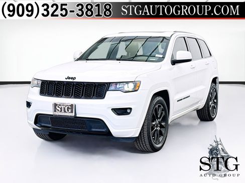 Used 2019 Jeep Grand Cherokee Altitude RWD image 1
