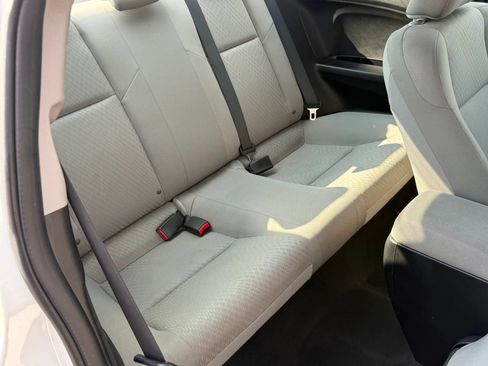 Used 2014 Honda Civic LX image 8