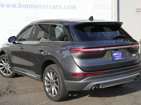 Used 2020 Lincoln Corsair FWD image 4
