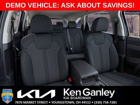 New 2025 Kia Sorento LX image 15