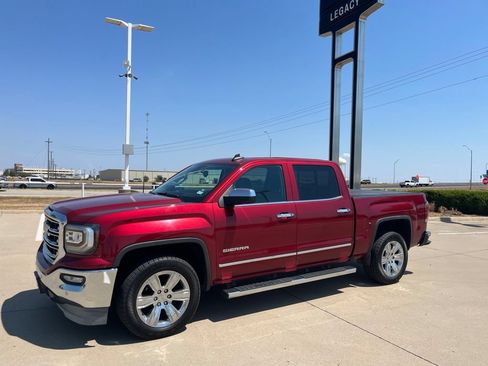 Used 2018 GMC Sierra 1500 SLT w/ Enhanced Driver Alert Package RWD image 1