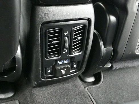 Used 2021 Dodge Durango GT image 16