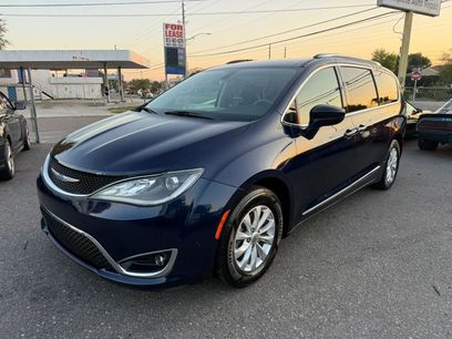 Used 2018 Chrysler Pacifica Touring-L Plus