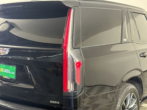 Used 2024 Cadillac Escalade Sport Platinum AWD/4WD image 34