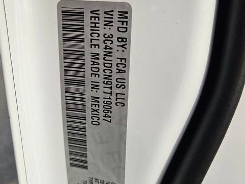 New 2026 Jeep Compass Limited image 9