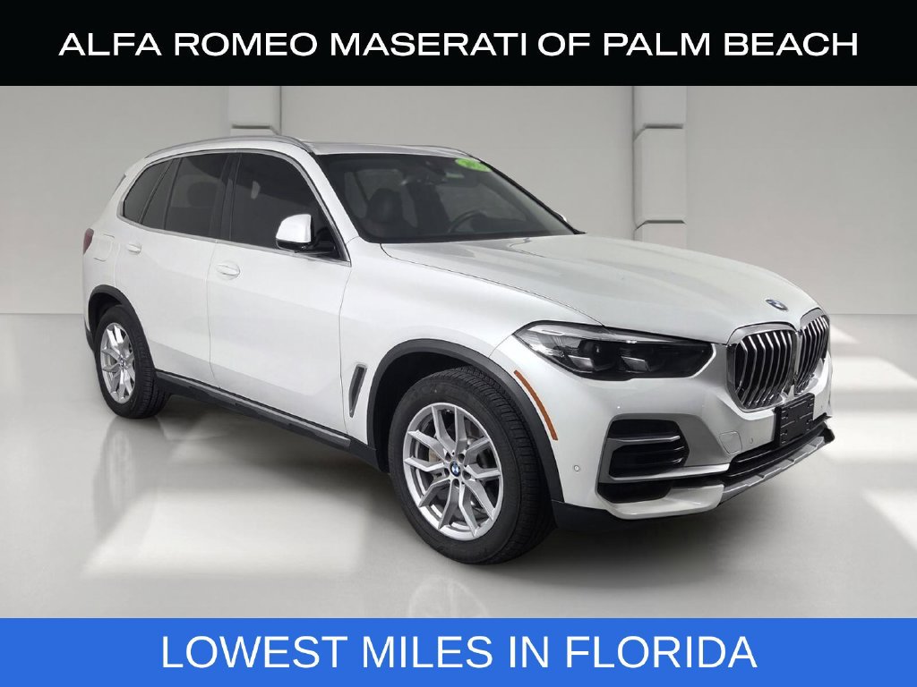 Used 2023 BMW X5 xDrive40i w/ Parking Assistance Package AWD/4WD image 1