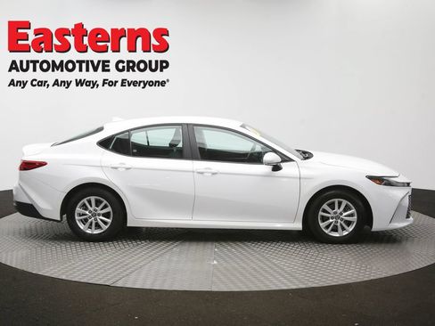 Used 2025 Toyota Camry LE FWD image 45