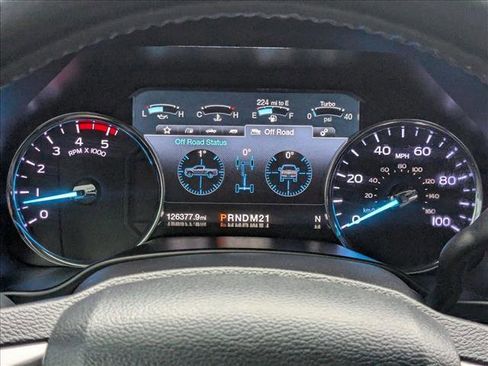 Used 2018 Ford F350 Lariat w/ Chrome Package image 11