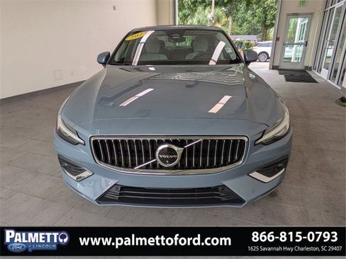 Used 2023 Volvo S60 B5 Ultimate w/ Climate Package image 9