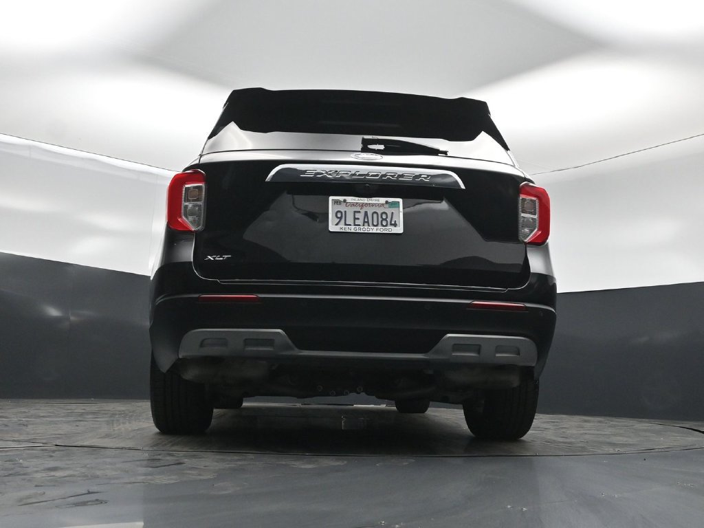 Certified 2023 Ford Explorer XLT w/ Equipment Group 202A RWD image 48