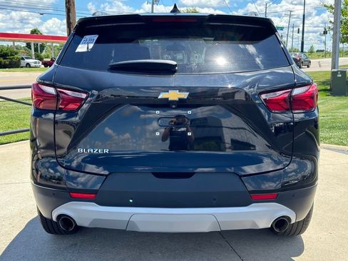 Used 2021 Chevrolet Blazer LT FWD image 6