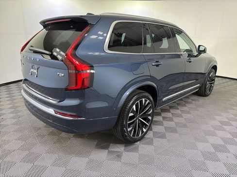 Certified 2025 Volvo XC90 T8 Ultra w/ Protection Package Premier AWD/4WD image 12
