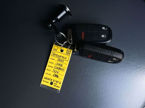 Used 2023 Jeep Compass Sport image 21