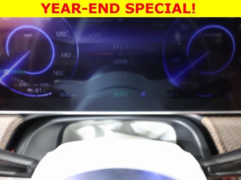 Used 2023 Mercedes-Benz EQE 350+ 4MATIC Sedan w/ Exclusive Trim Package image 22