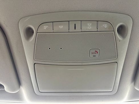 Used 2019 Nissan Pathfinder SL FWD image 34