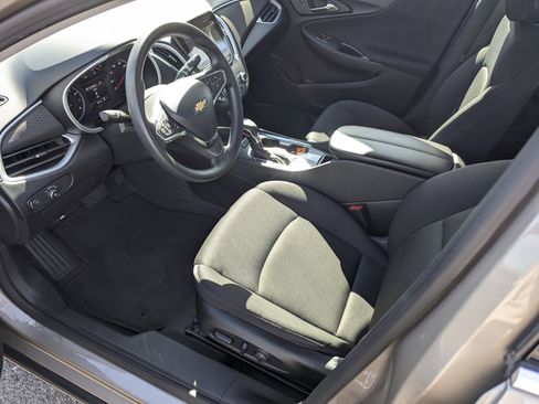 Used 2024 Chevrolet Malibu LT image 8