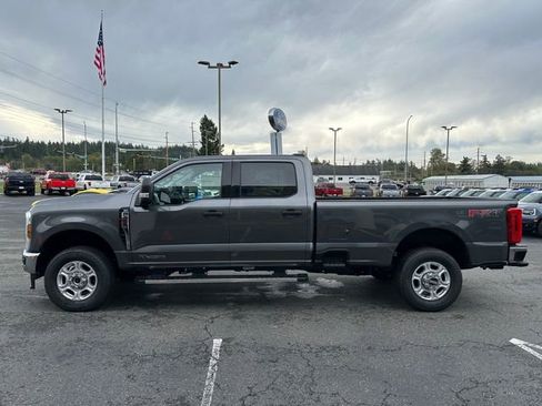 New 2026 Ford F350 XLT image 6