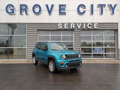Used 2022 Jeep Renegade Latitude w/ Convenience Group AWD/4WD image 1