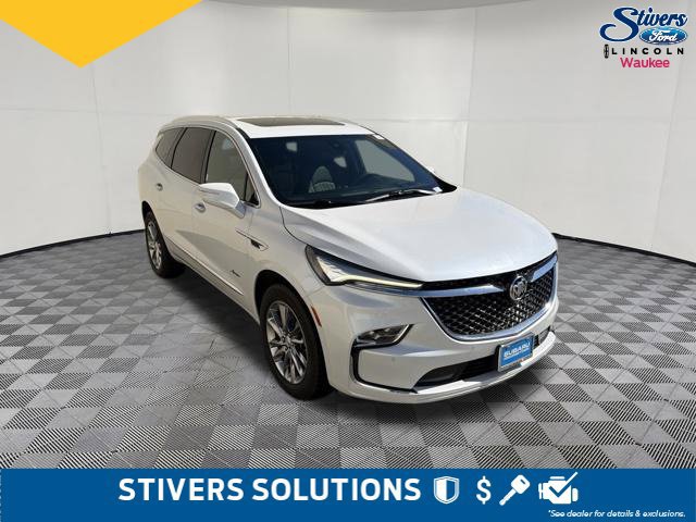 Used 2022 Buick Enclave Avenir w/ Avenir Technology Package FWD image 3