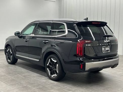 Used 2025 Kia Telluride S AWD/4WD image 4