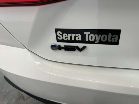 Certified 2025 Toyota Camry SE FWD image 10
