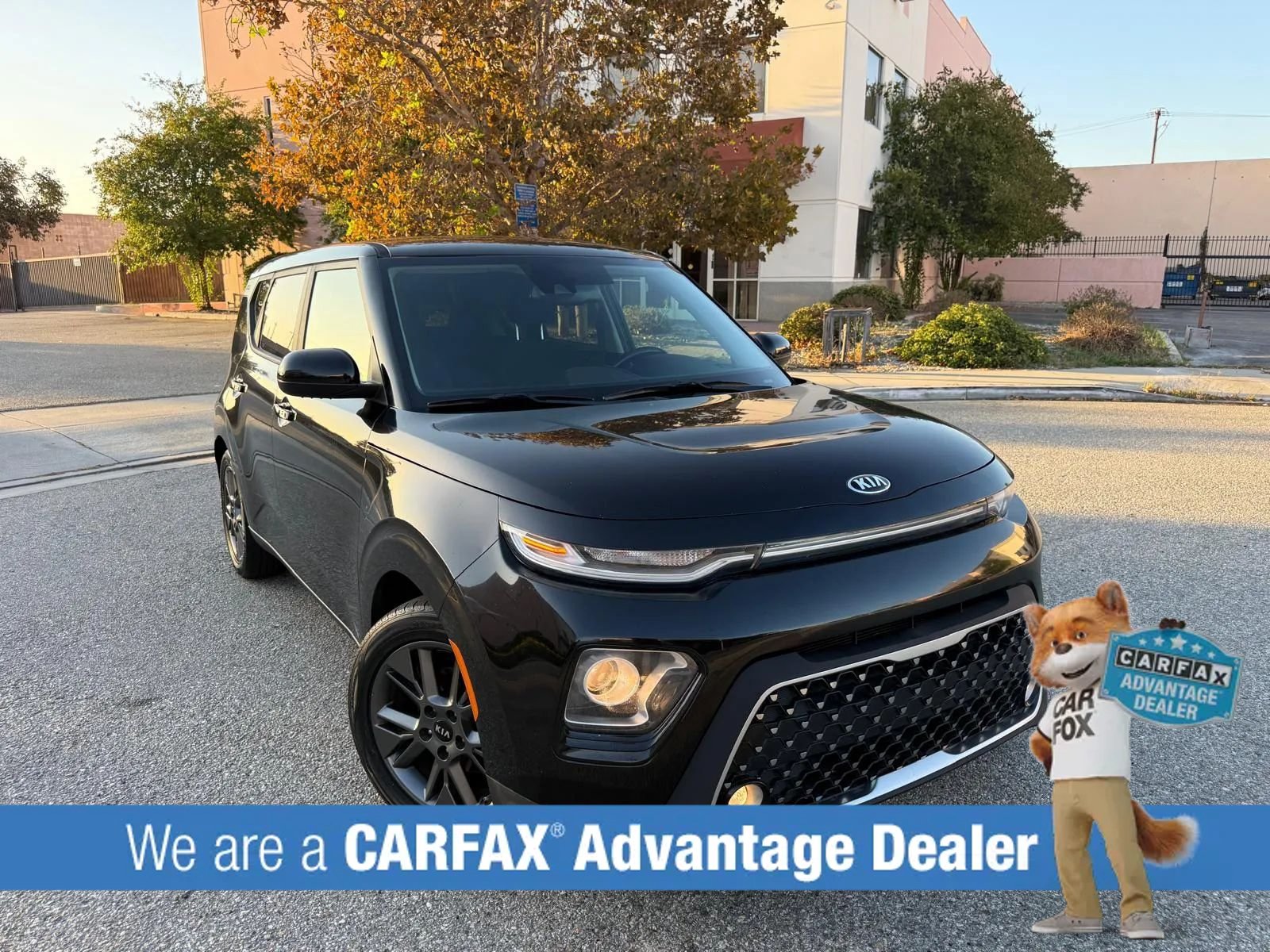 Used 2020 Kia Soul EX FWD image 2