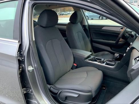 Used 2019 Hyundai Sonata SEL image 9