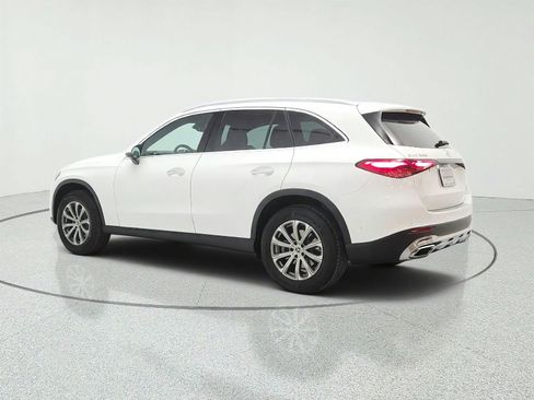 Used 2024 Mercedes-Benz GLC 300 image 7