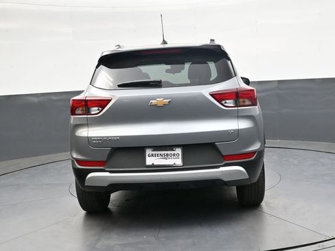 Used 2025 Chevrolet TrailBlazer LT AWD/4WD image 5