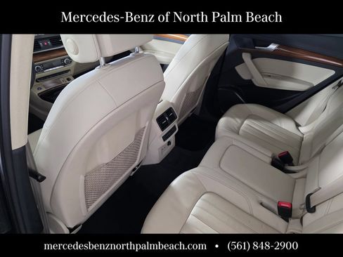 Used 2021 Audi Q5 2.0T Premium w/ Convenience Package AWD/4WD image 15