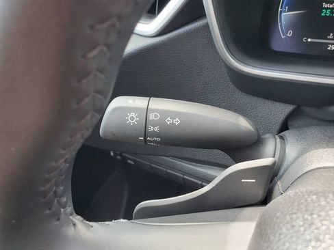 Used 2026 Toyota Corolla XSE FWD image 19