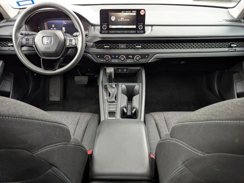 Used 2024 Honda Accord EX image 17