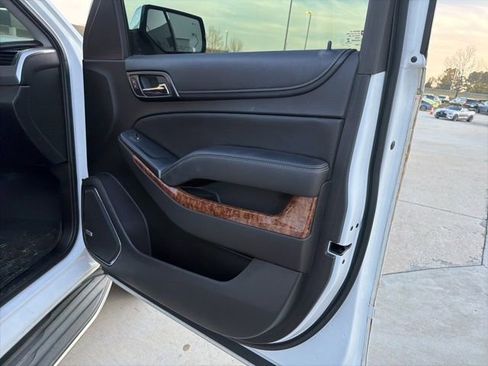 Used 2015 Chevrolet Tahoe LTZ image 7