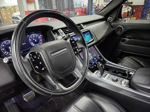 Used 2018 Land Rover Range Rover Sport HSE Dynamic AWD/4WD image 7