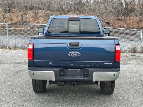 Used 2015 Ford F250 XLT w/ XLT Value Package image 6