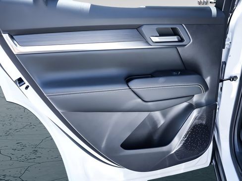 New 2027 GMC Terrain Elevation w/ Black Edition FWD image 19
