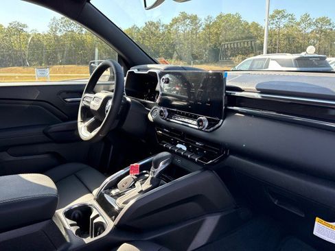 New 2026 GMC Canyon Elevation w/ Convenience Package image 16