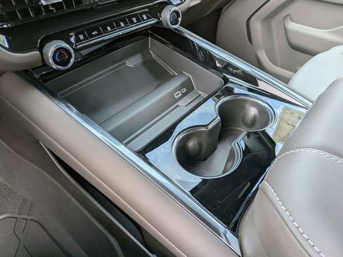 New 2026 Chevrolet Tahoe LS image 22