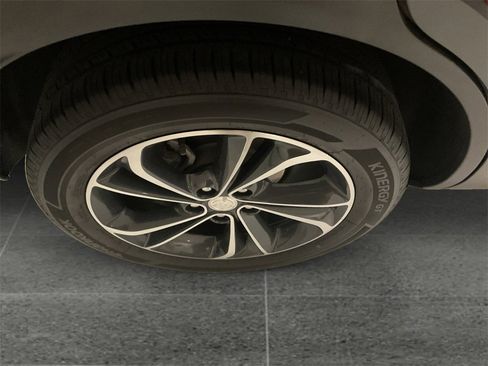 Used 2023 Buick Encore GX Select image 12