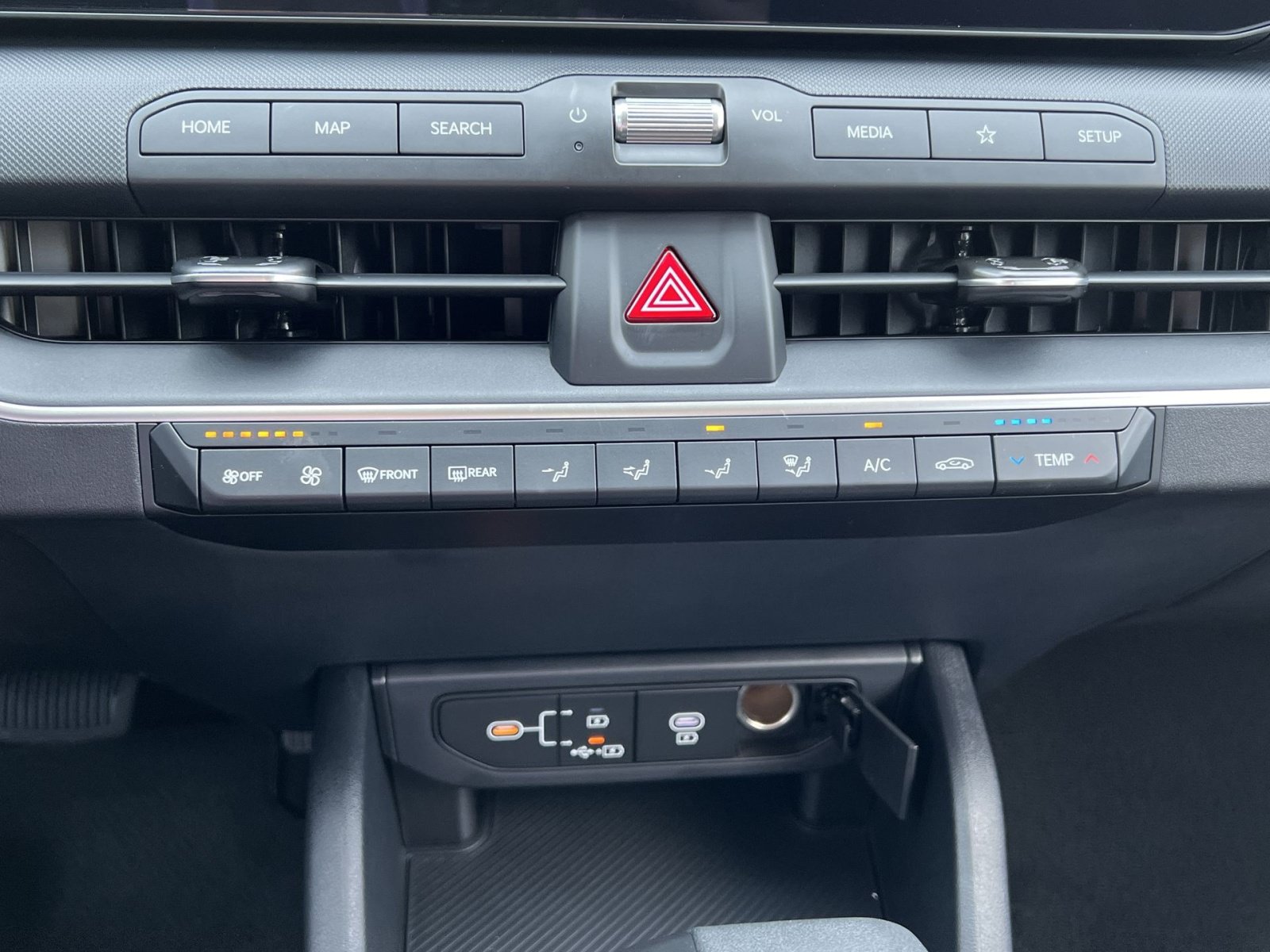 New 2026 Kia K4 FWD image 28