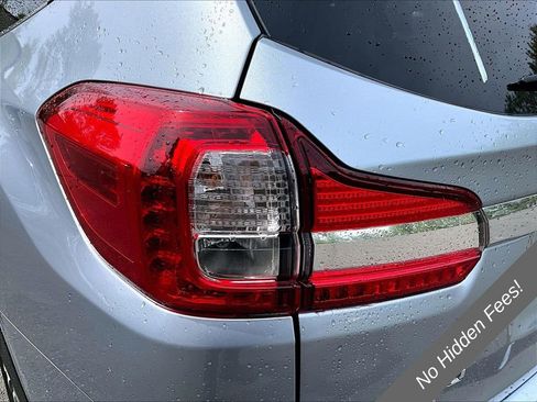Used 2022 Subaru Ascent Limited AWD/4WD image 29