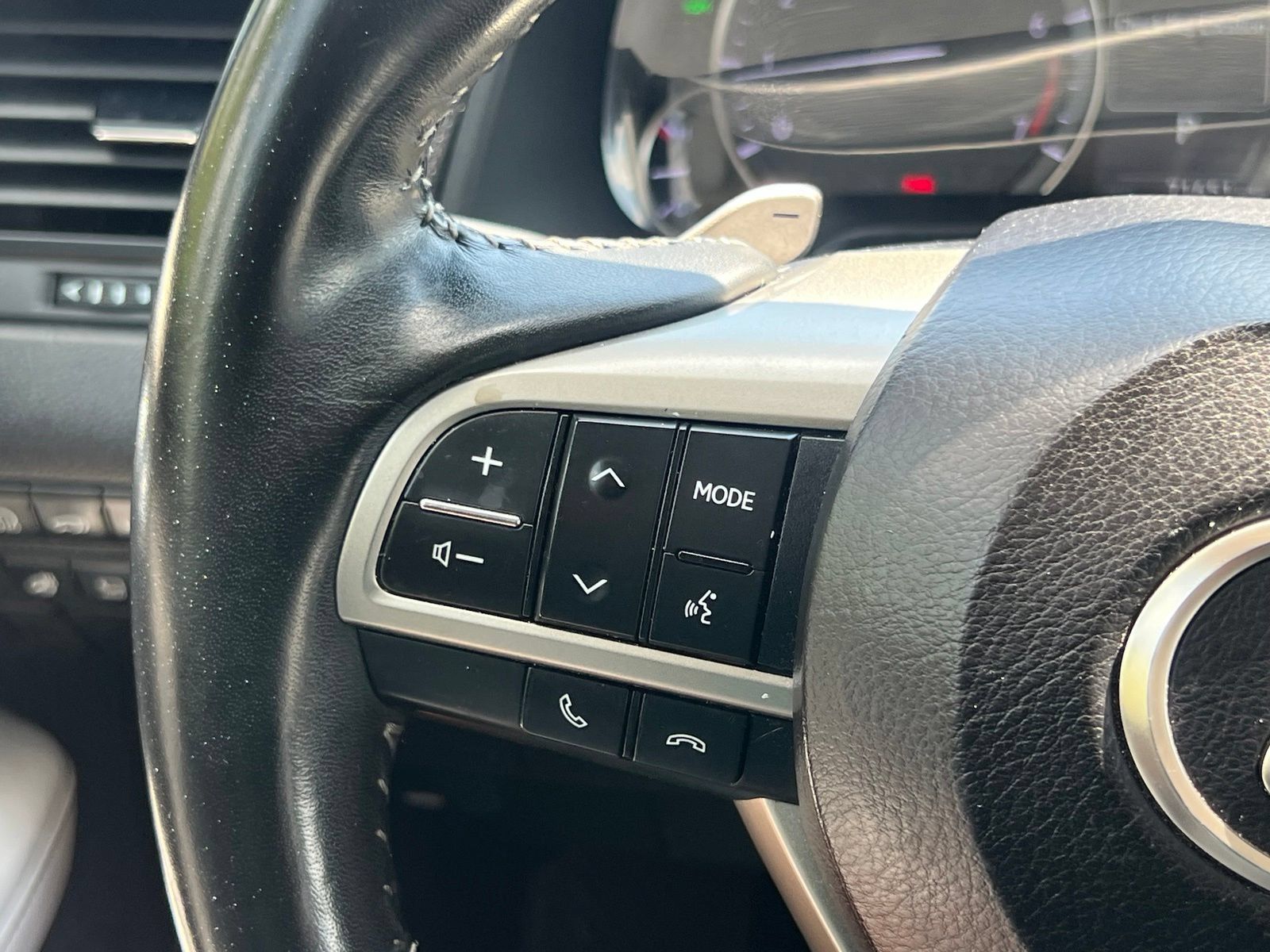 Used 2021 Lexus RX 350 FWD w/ Luxury Package image 29