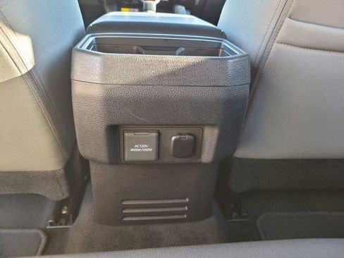 Used 2024 Toyota Tacoma TRD Sport image 15