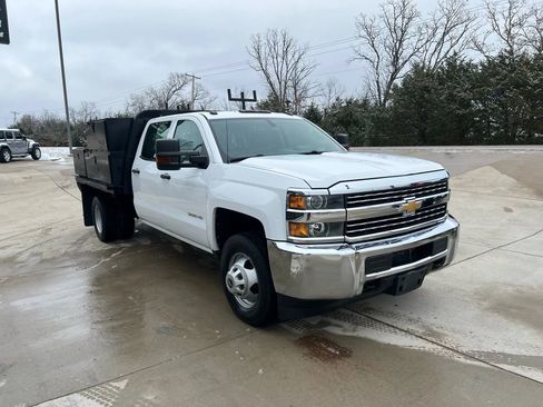 Used 2015 Chevrolet Silverado 3500 W/T w/ WT Convenience Package image 3