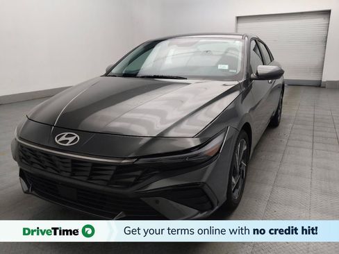 Used 2025 Hyundai Elantra SEL FWD image 1