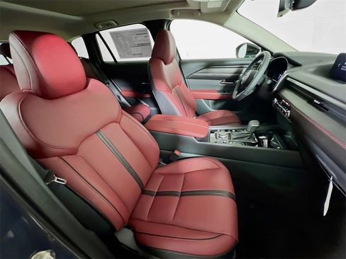 Used 2025 MAZDA CX-50 2.5 Hybrid w/ Weather Package image 21