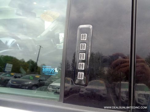 Used 2015 Ford F150 XLT w/ Equipment Group 301A Mid image 8