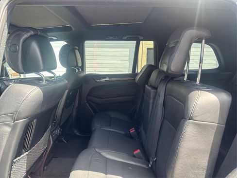 Used 2017 Mercedes-Benz GLS 450 4MATIC image 10