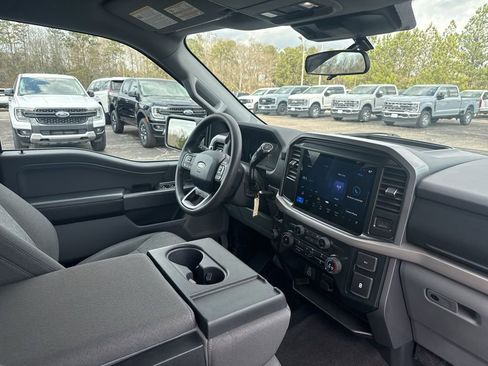 Used 2025 Ford F150 XLT image 10