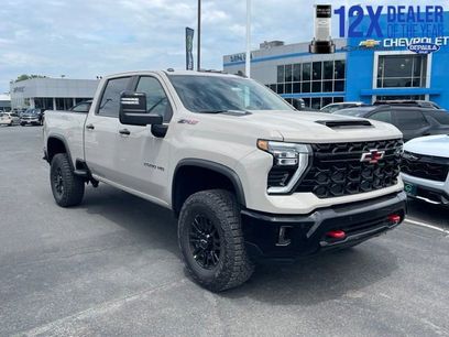 New 2026 Chevrolet Silverado 2500 ZR2 w/ LPO, Dark Essentials Package
